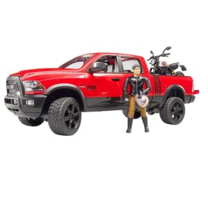 RAM 2500 Power Wagon con Ducati Scrambler Desert Sled - Bruder 02502