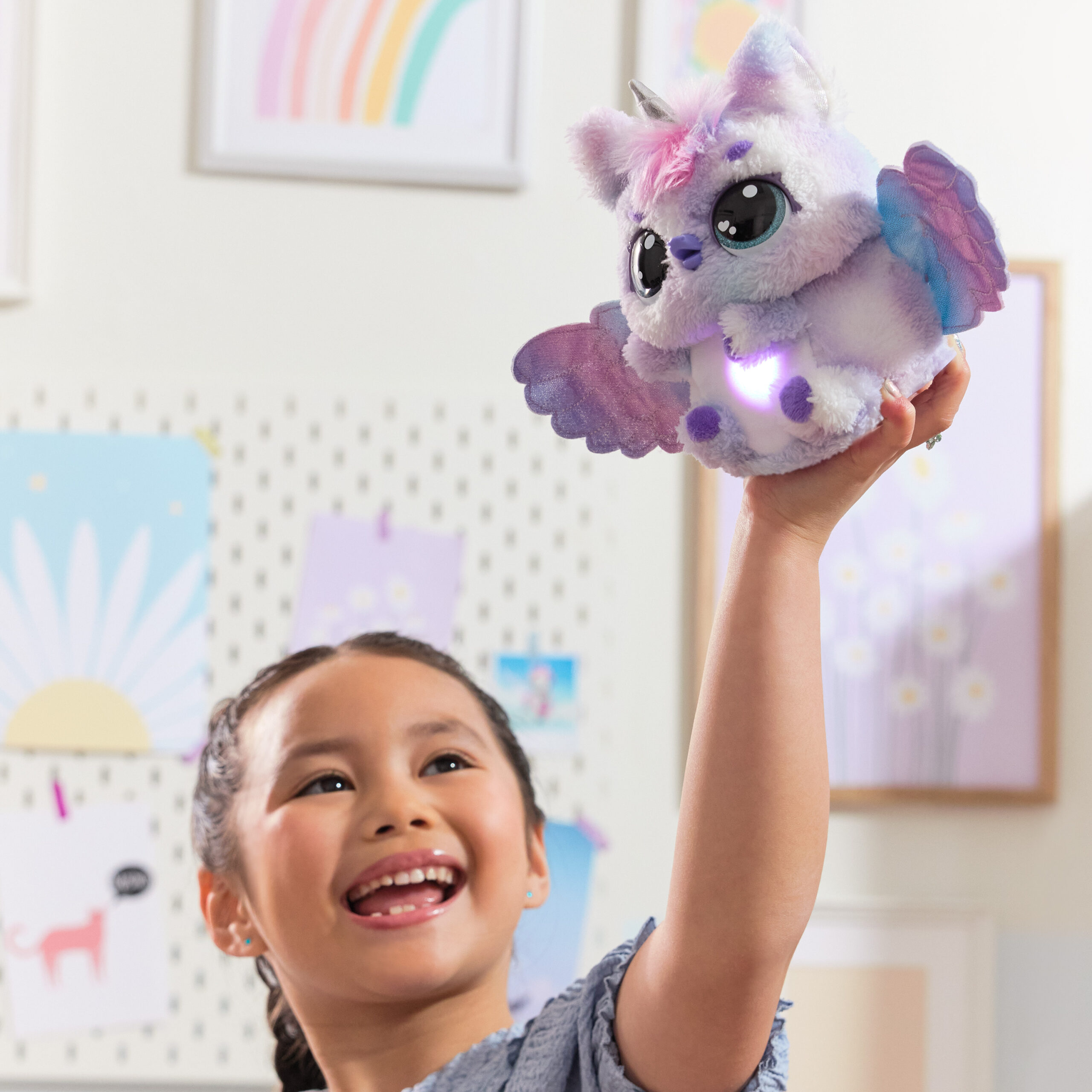 HATCHIMALS Alive Uovo Mystery Hatch Pufficorn, Peluche Interattivo - immagine 7
